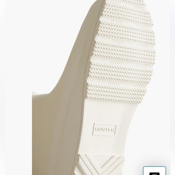 Hunter Play Short Faux Shearling Lined Waterproof Rain Boot 7 White Willow - Picture 4 of 10